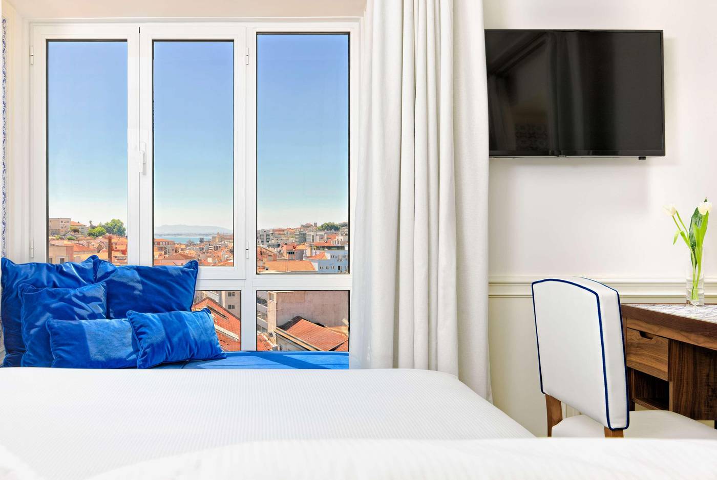 H10-Duque-De-Loule-Room-24