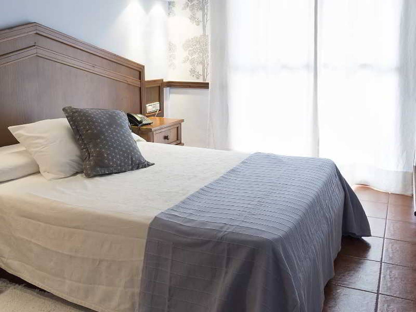 Hotel---Bungalows-Balc----n-de-Competa-Room-23