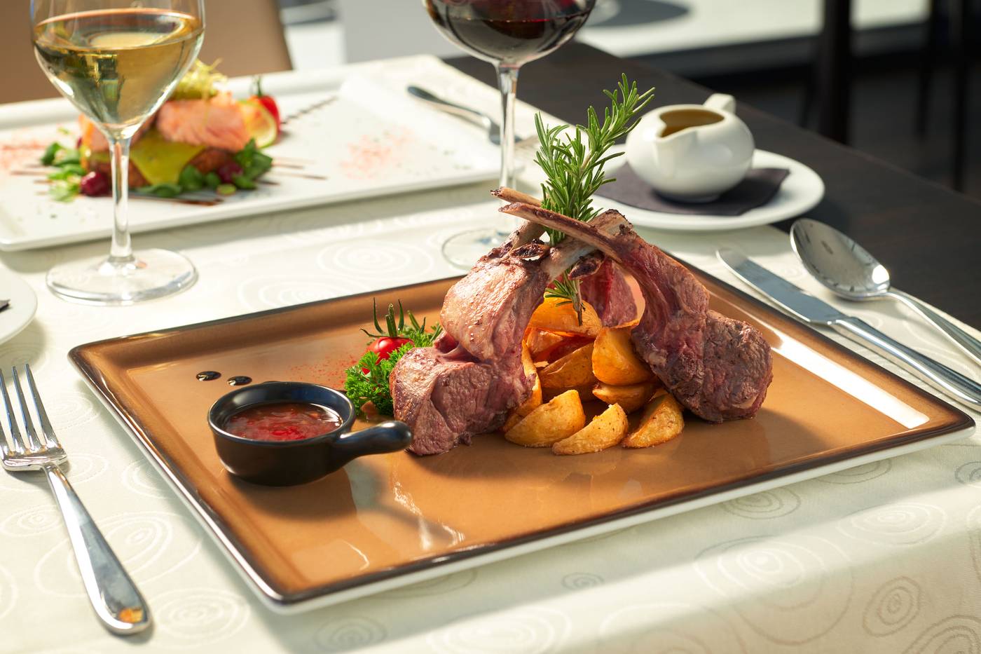 Amphora-Restaurant-35