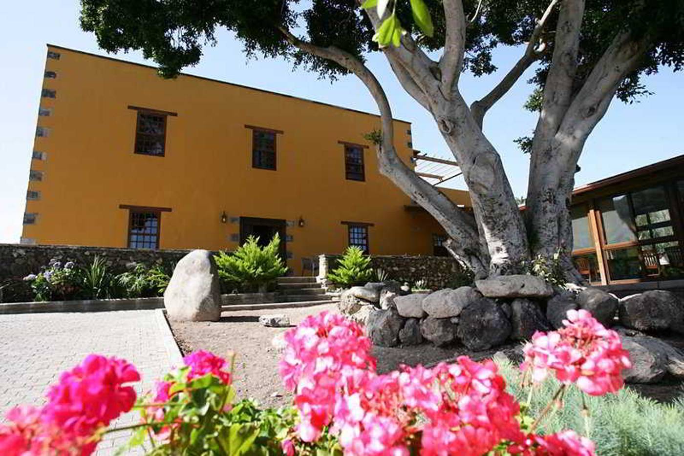 Hotel-Rural-LIVVO-Maipez-General-view-9