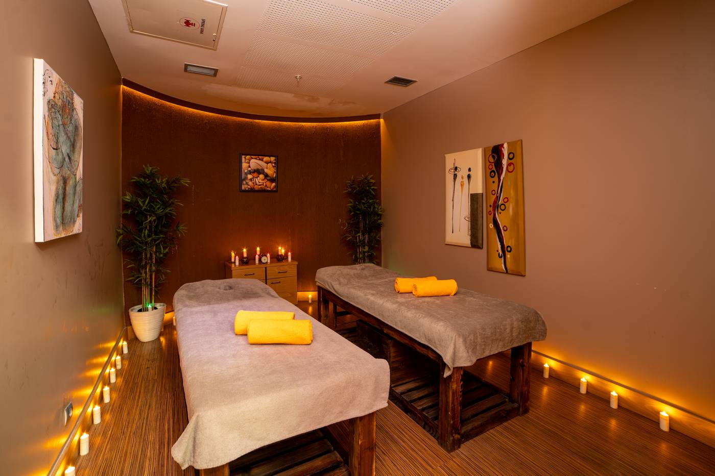 104-SPA - 2.JPG
