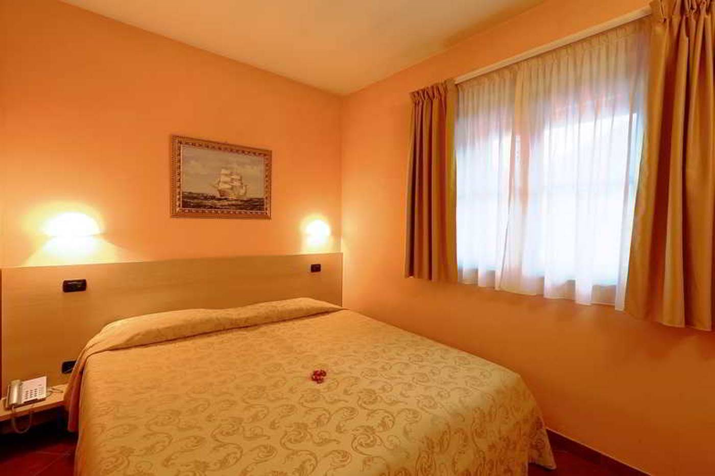 Lizard Hotel-Italy-COMO-Room-7