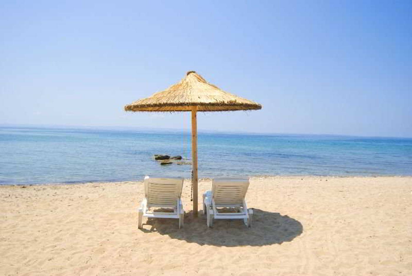 Village-Mare-Beach-57