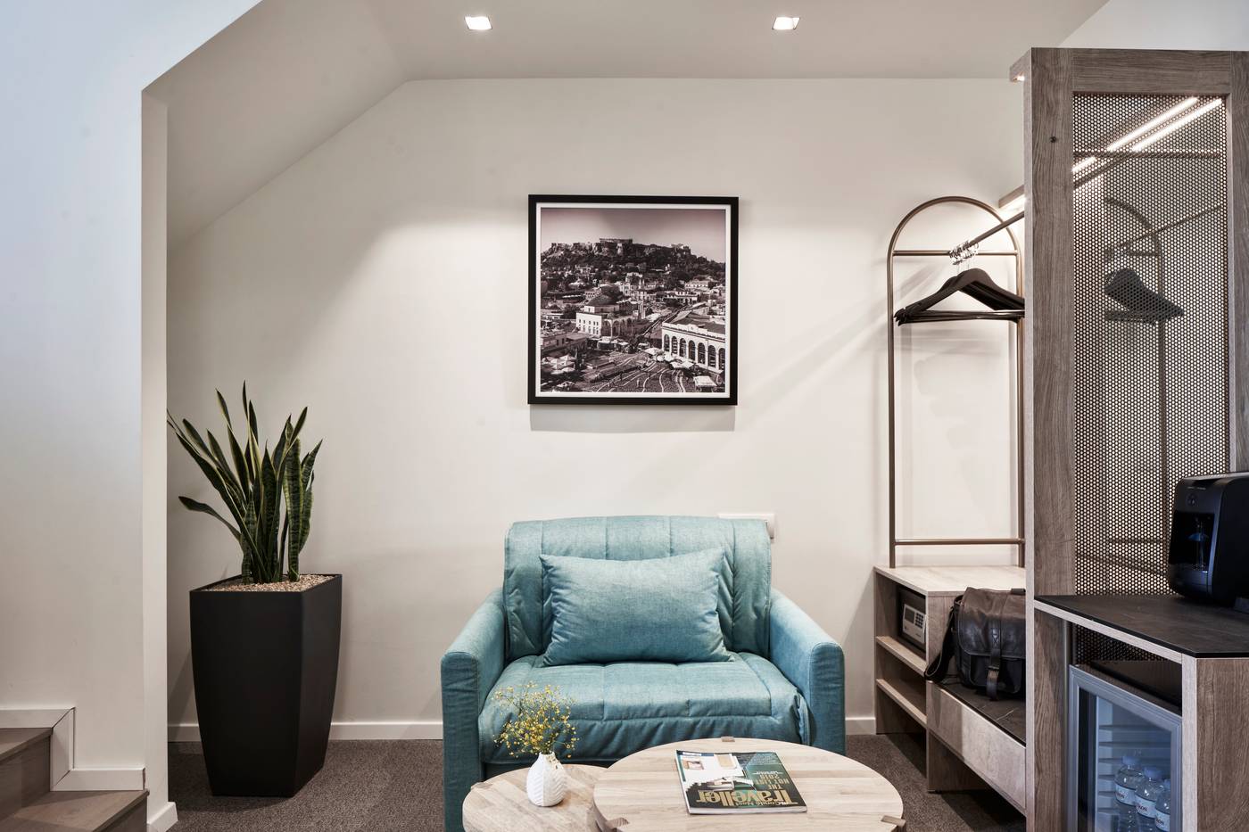 NLH-Monastiraki-Room-76