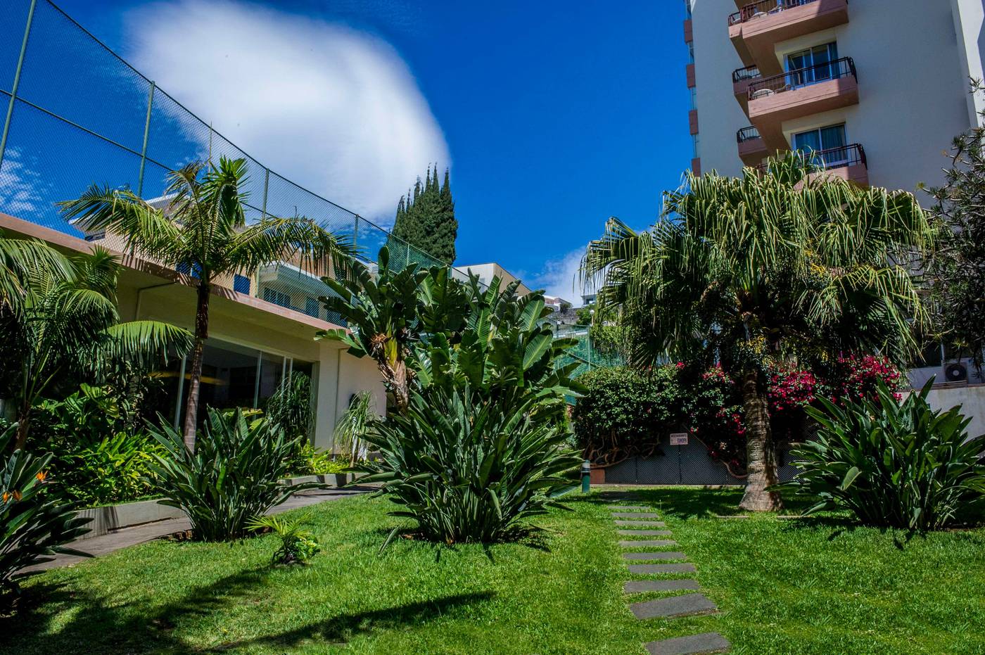 Estrelicia Hotel-Portugal-Funchal-General view-5