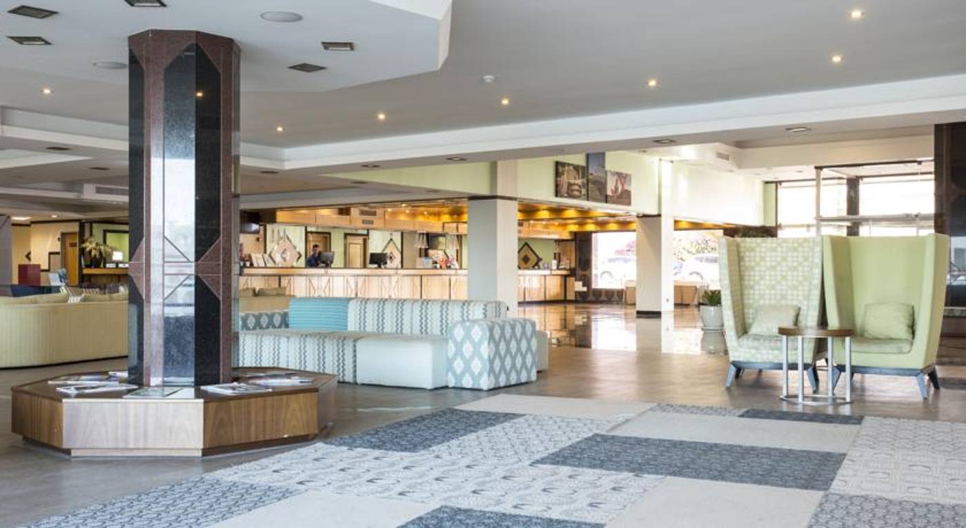 Ukino-Palmeiras-Village-Family-Resort-Lobby-37