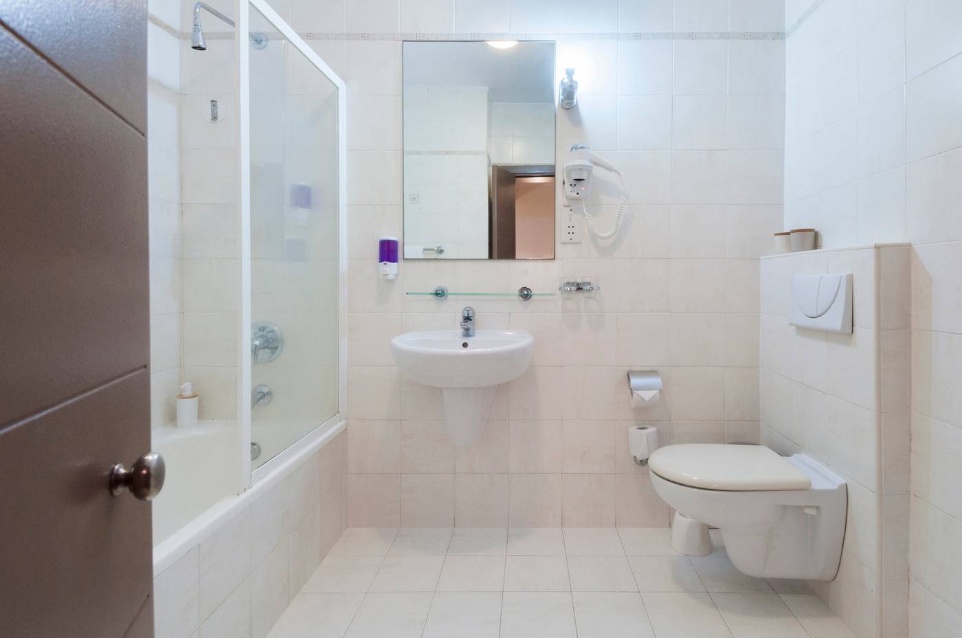 Bayview-Hotel---Apartments-by-ST-Hotels-Room-22