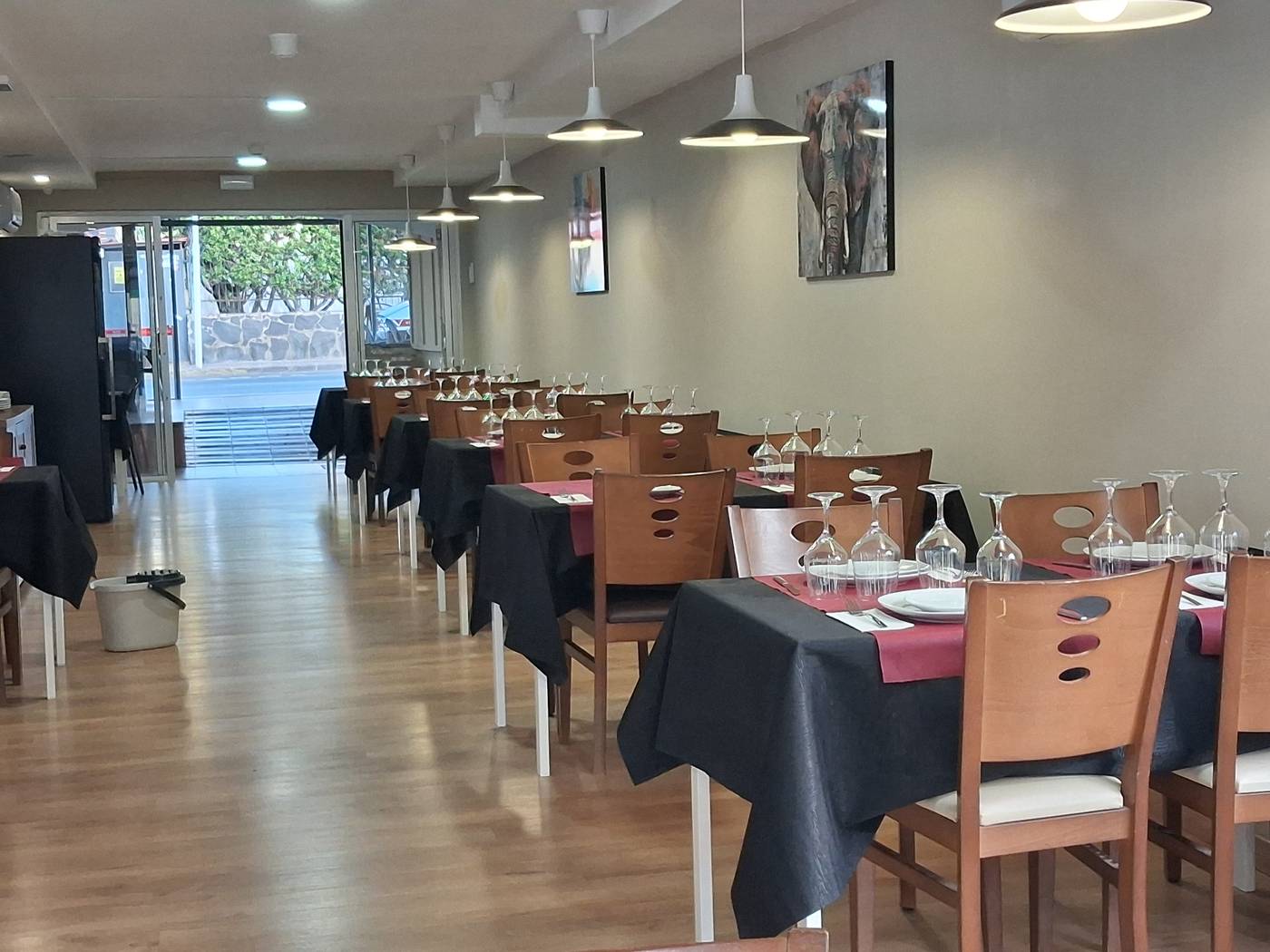 Las-Faluas-Restaurant-18