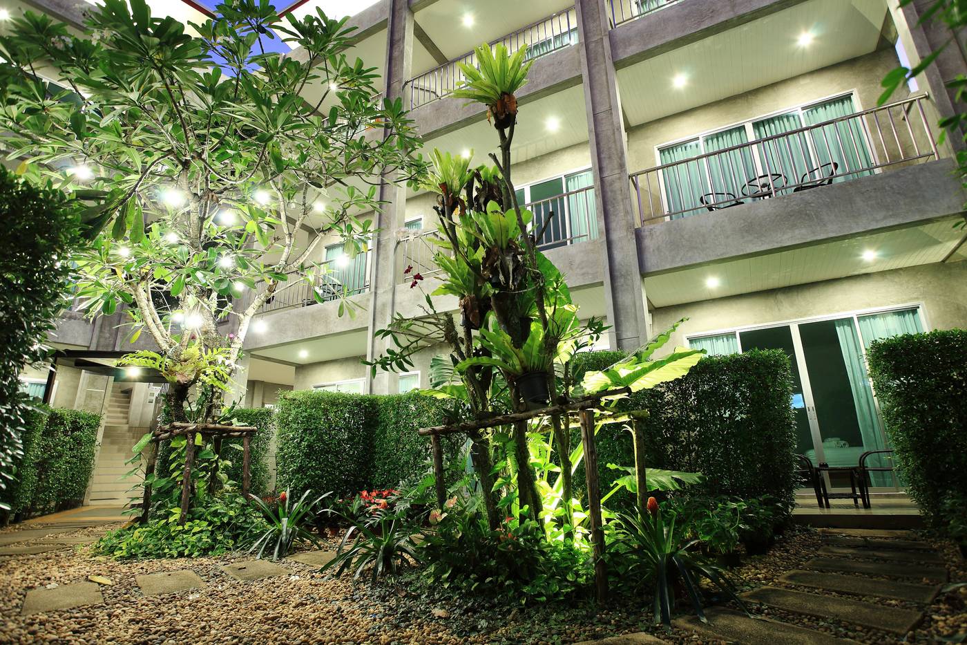 The-Malika-Hotel-Room-8