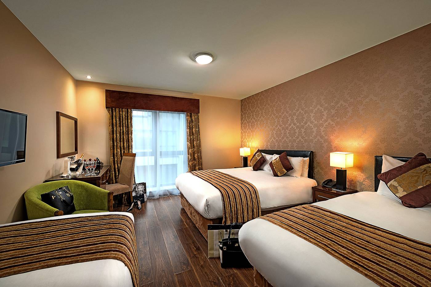 The George Limerick Hotel-Ireland-LIMERICK-Room-8