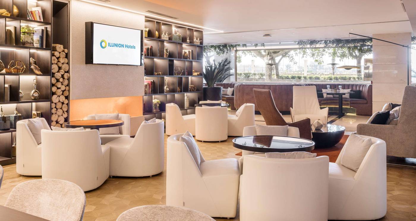 Ilunion-Malaga-Lobby-36