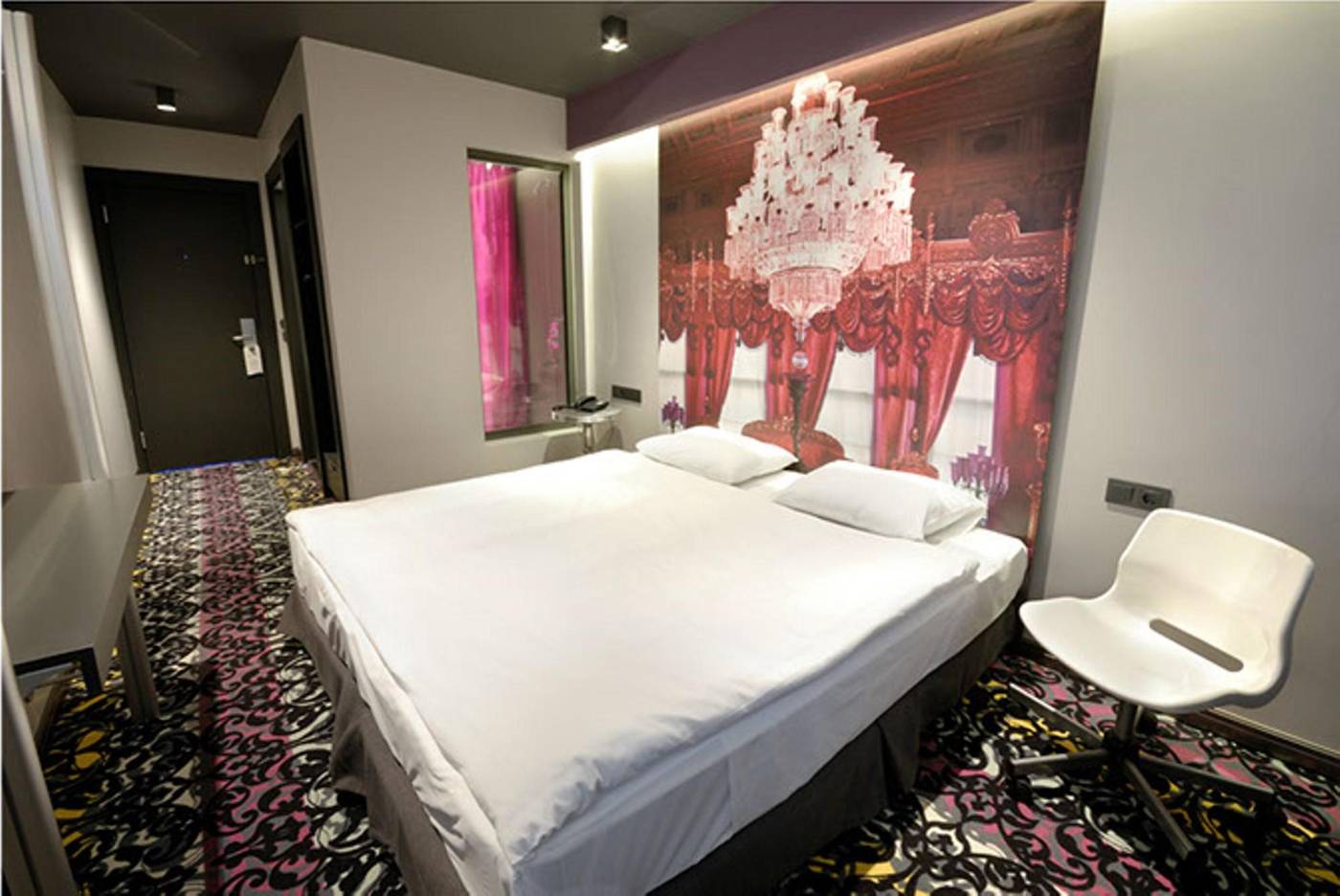 Tulip-City-Hotel-Room-6