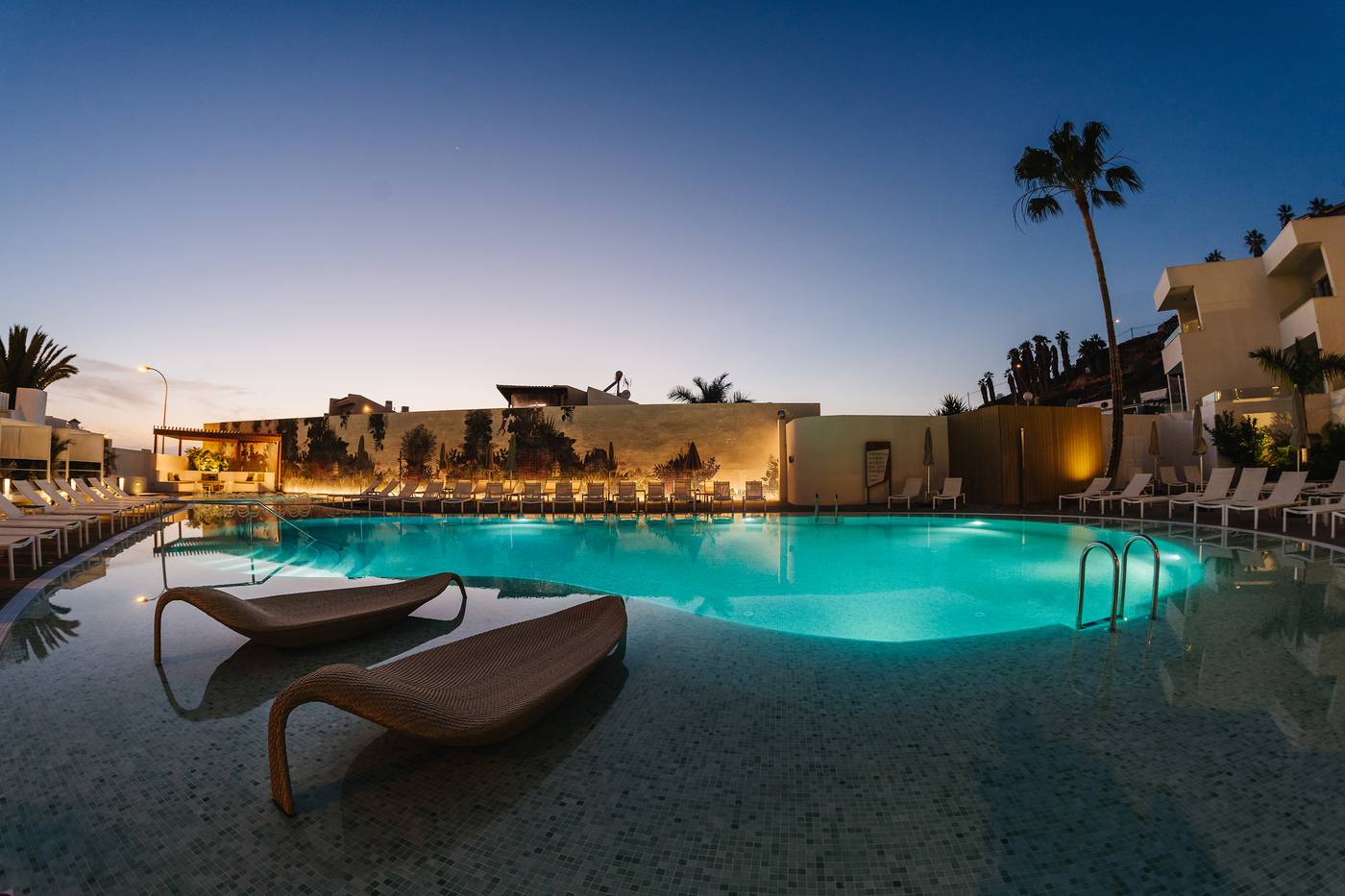 Oasis-Mango-Pool-2