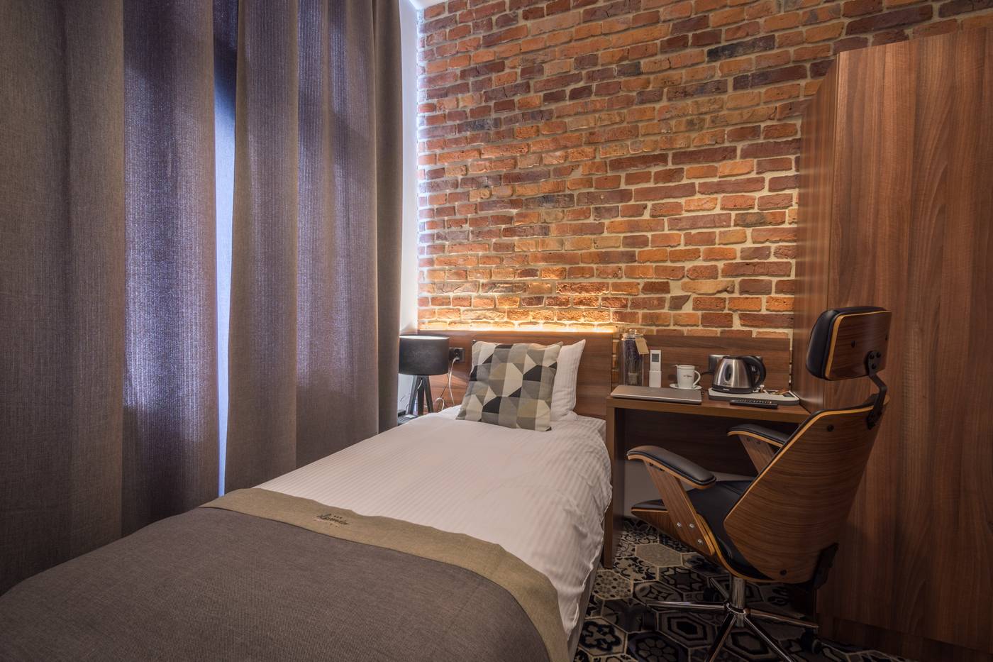 Hotel-Lavender-Room-45