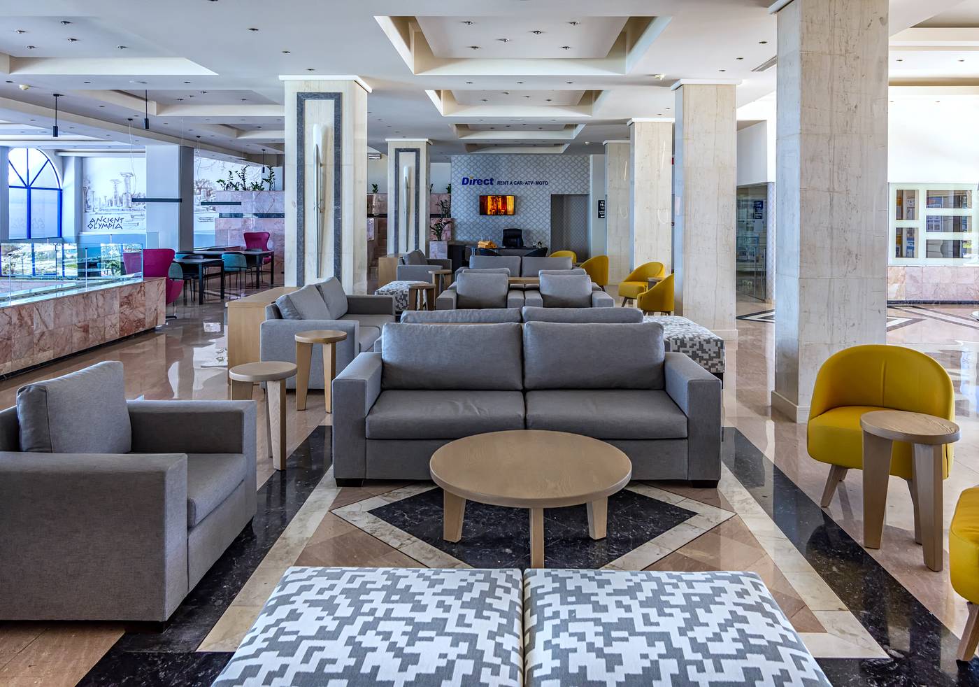 Kresten-Palace-Lobby-46