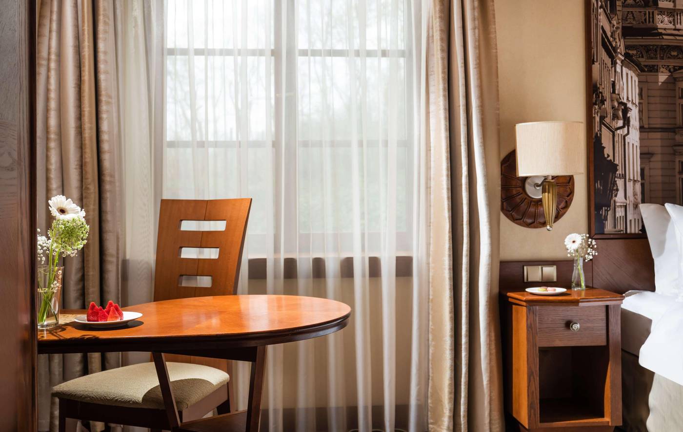 Lindner-Hotel-Prague-Castle--part-of-JdV-by-Hyatt-Room-34