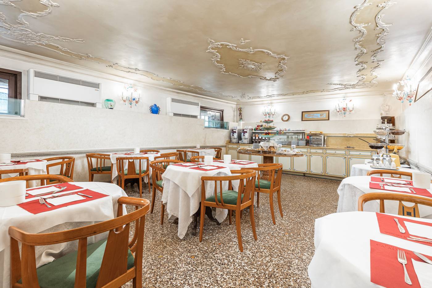 Hotel-San-Moise-Restaurant-47