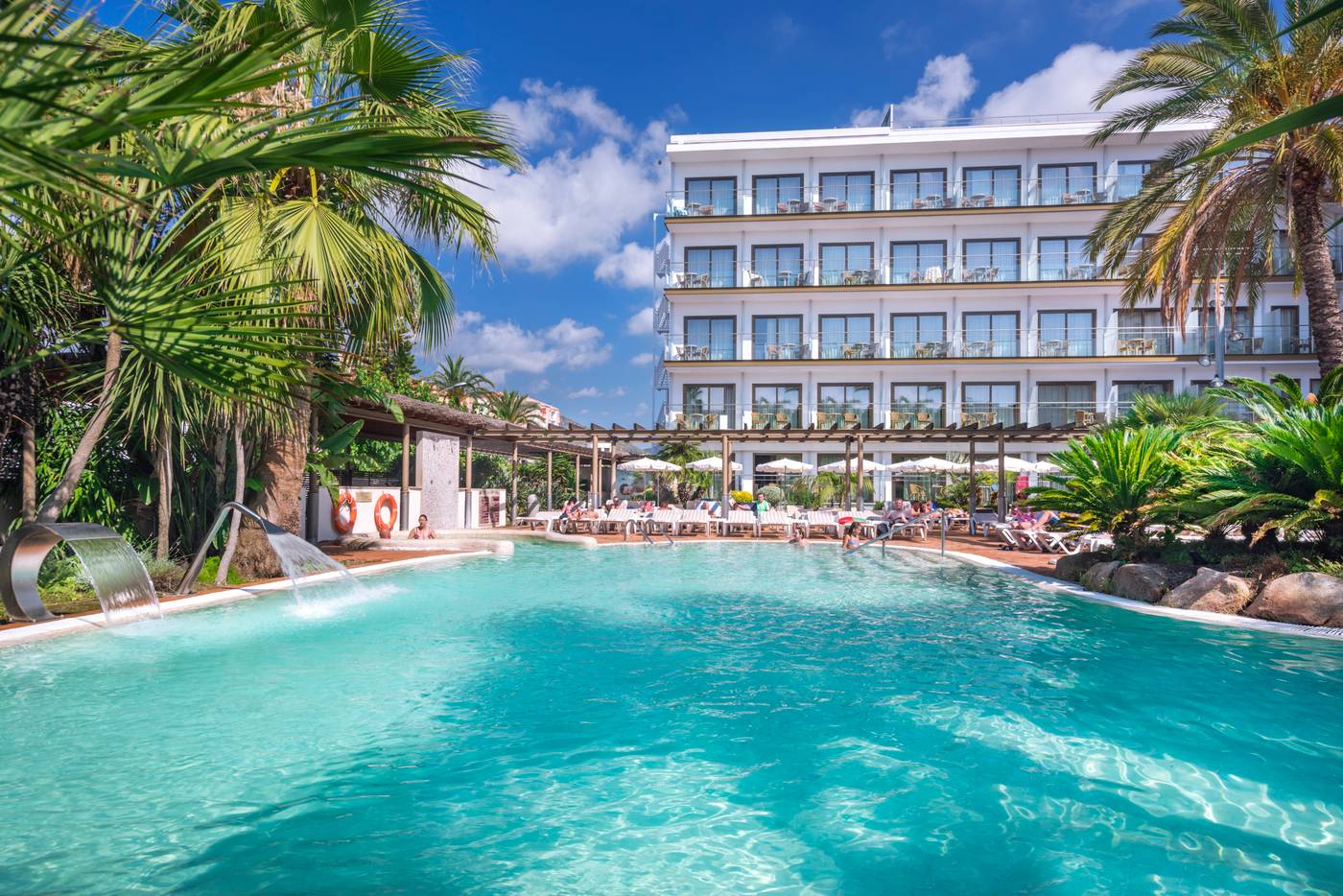 Sumus-Hotel-Stella---Spa---Adults-Recommended-Pool-3