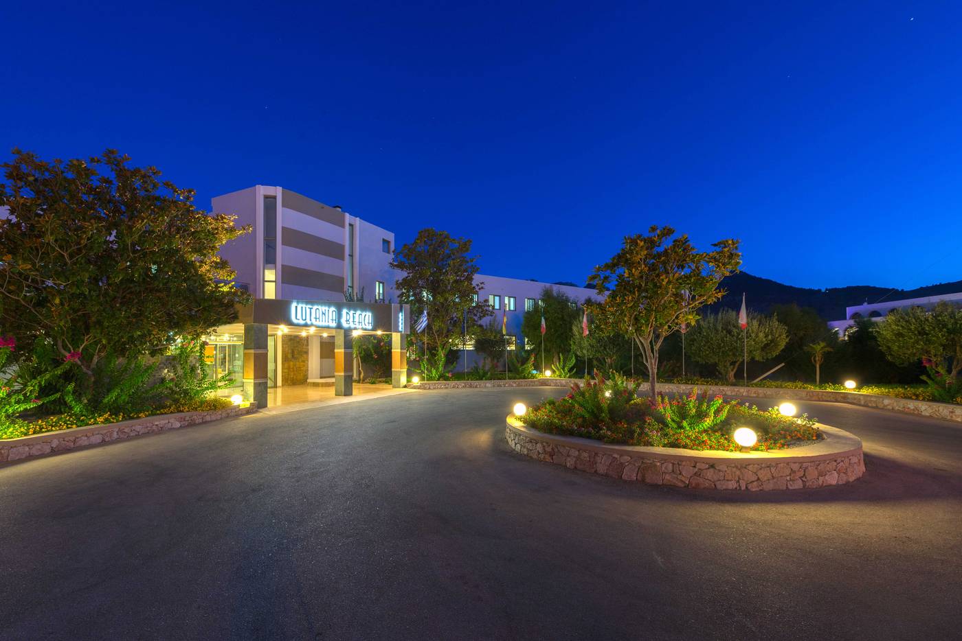 Lutania-Beach-General-view-21