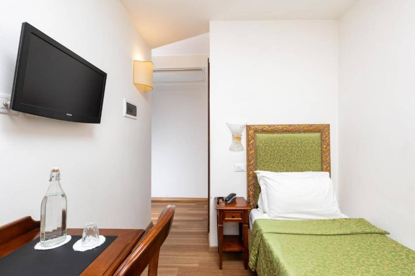 Hotel-Giardinetto-Venezia-Room-12