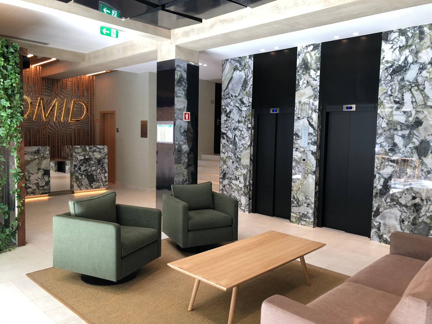 Omid-Saldanha-Hotel-Lobby-10