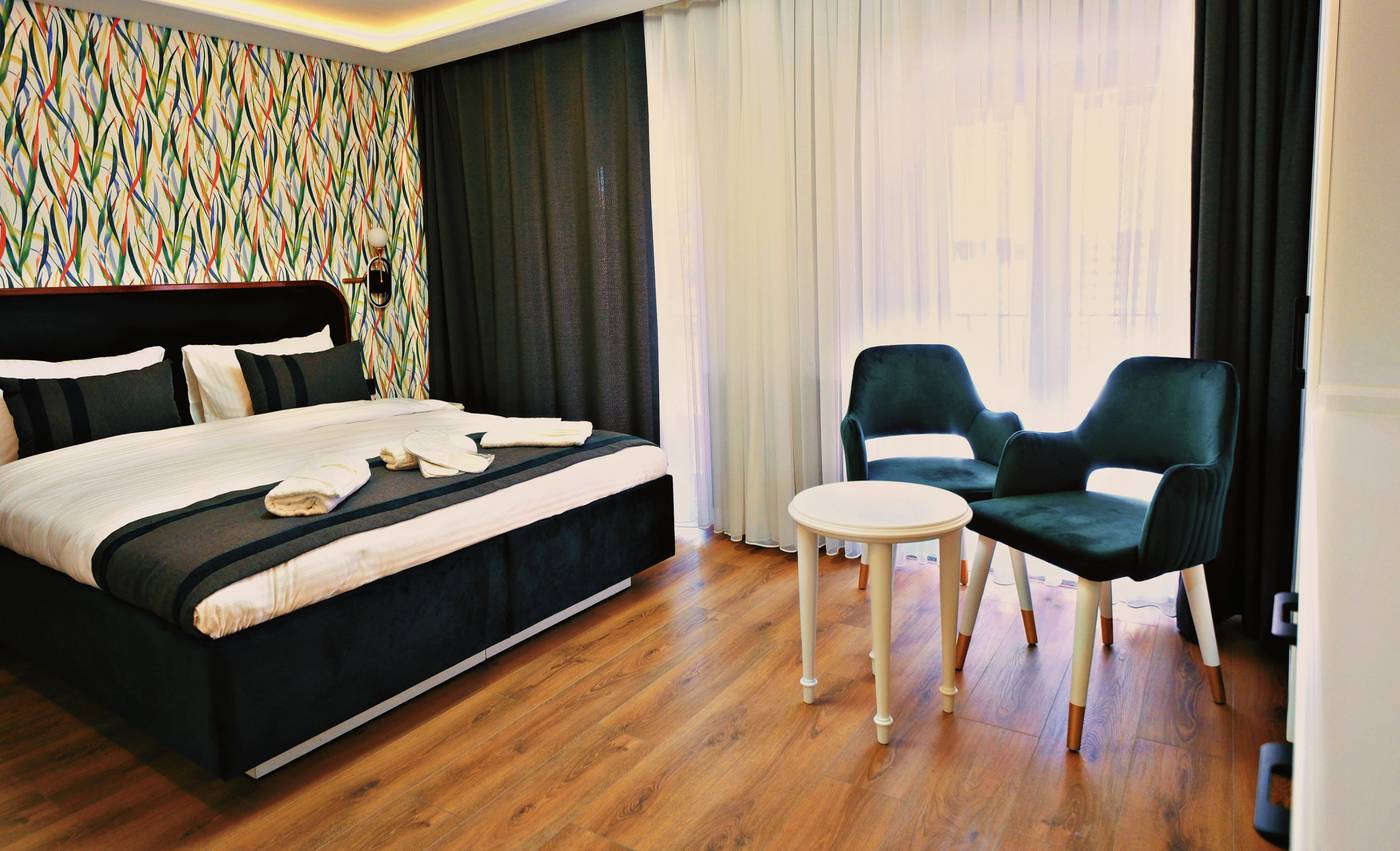 The-Saint-Otel-Room-8