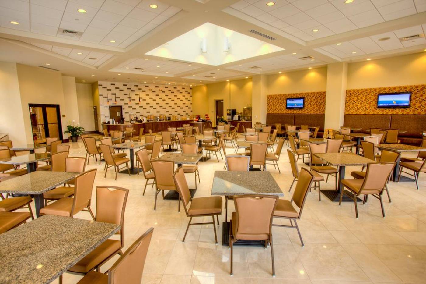 Ramada Plaza Resort & Suites