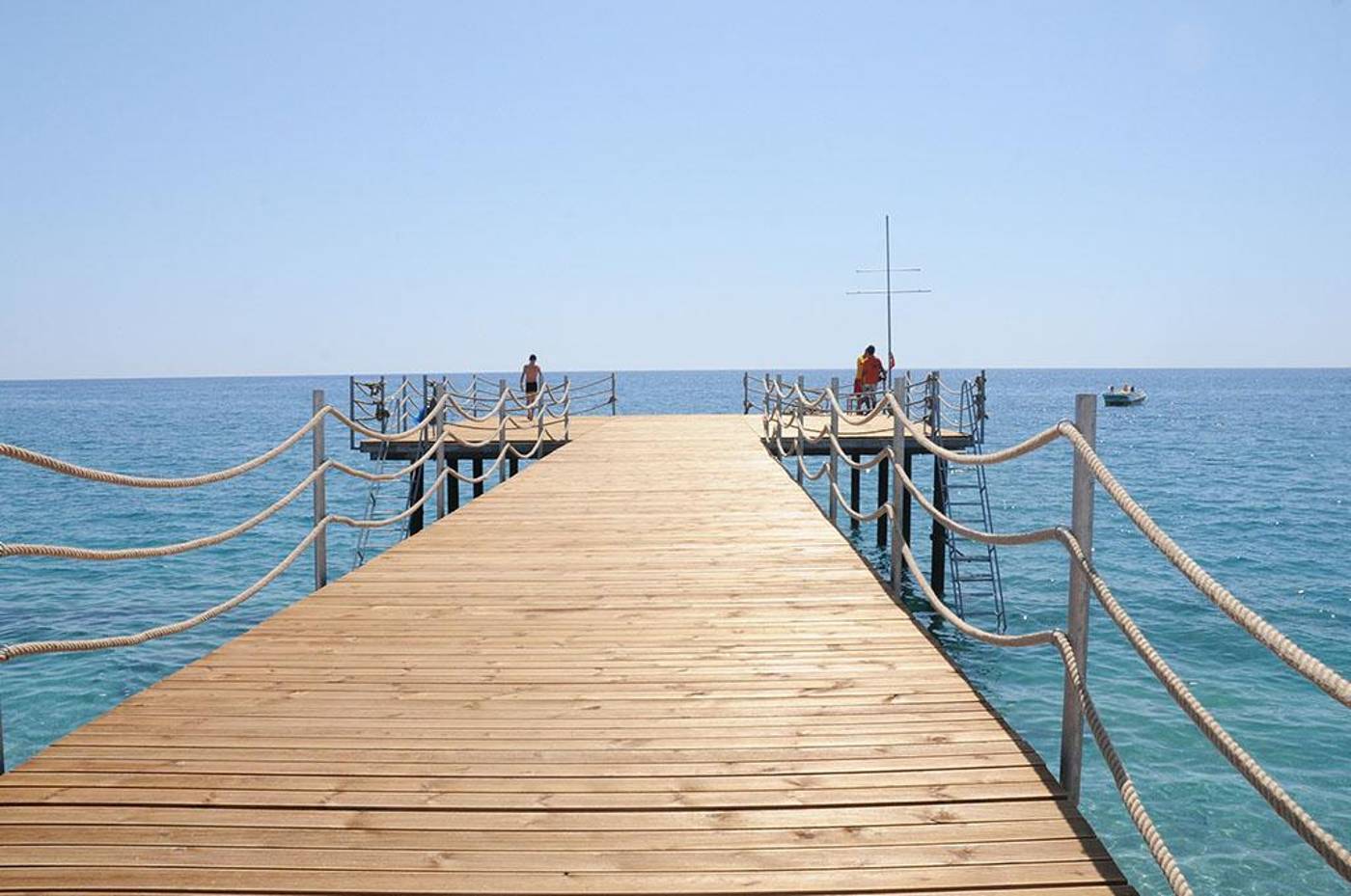 Goldcity-Hotel-Beach-55