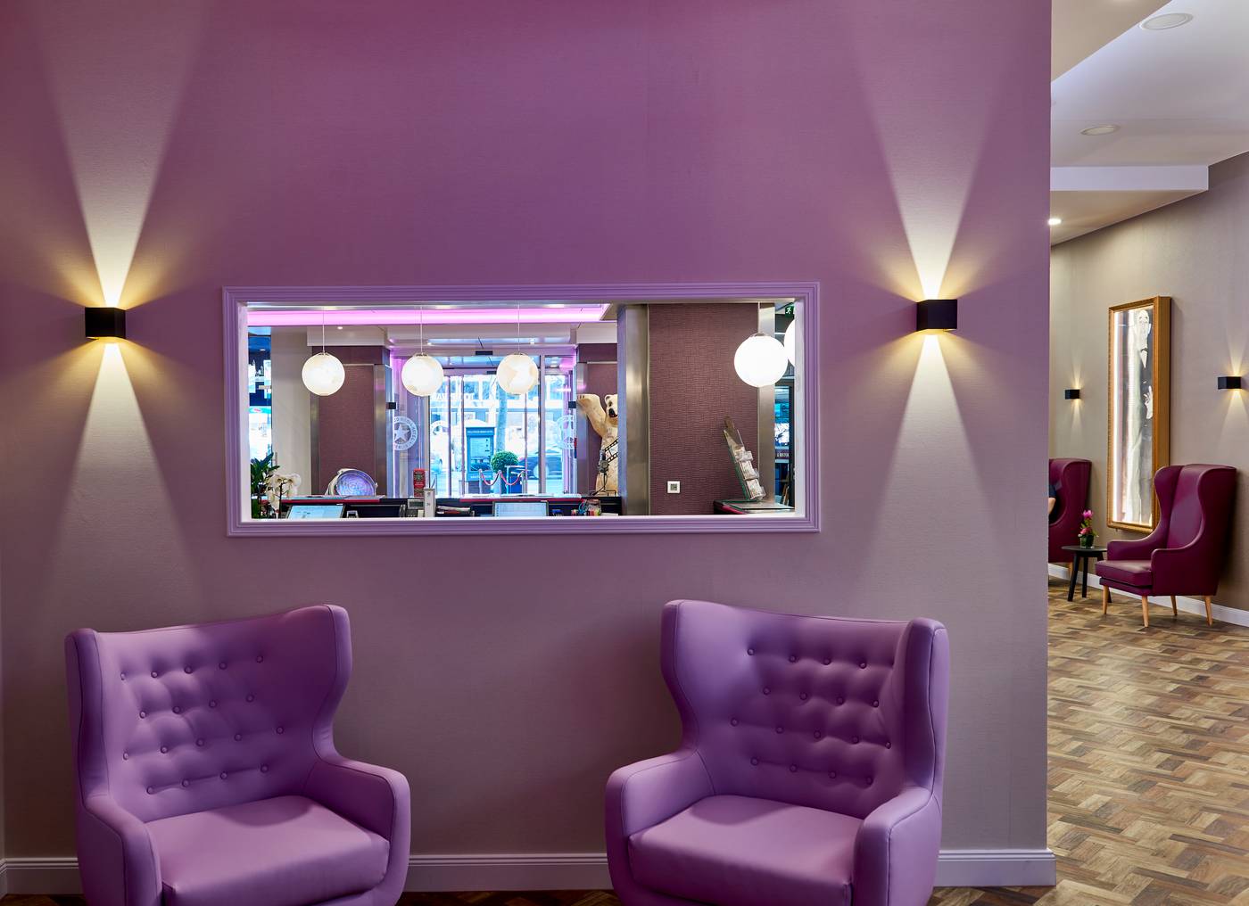 Hollywood-Media-Hotel-Lobby-3