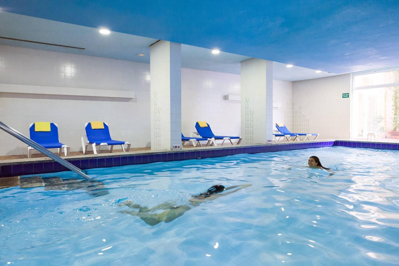 Blue-Sea-Puerto-Resort-Pool-45