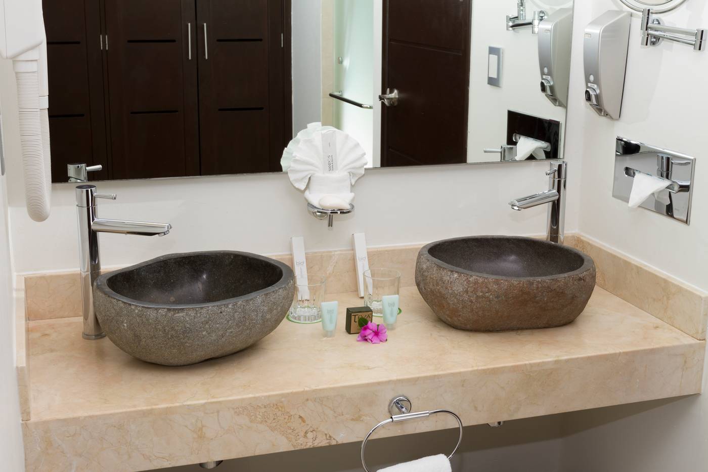 Sandos-Caracol-Eco-Resort-Room-58