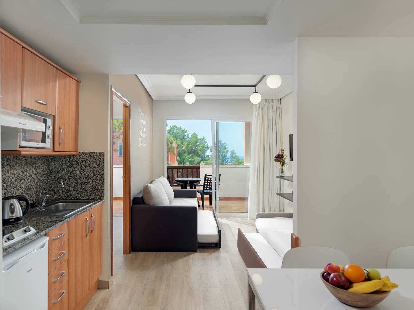 H10-Mediterranean-Village-Room-22