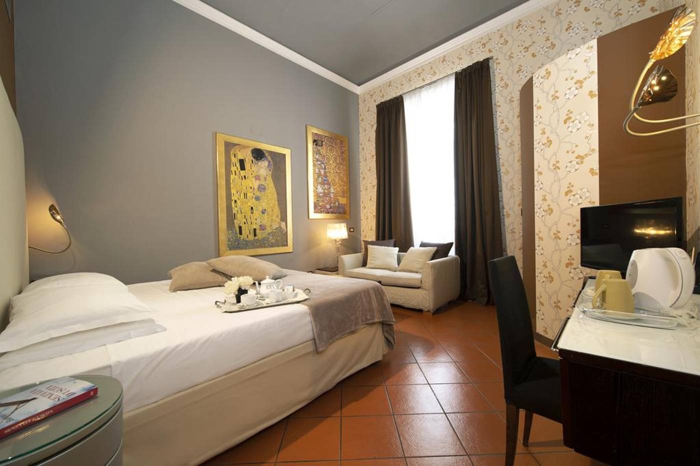 De-La-Pace--Sure-Hotel-Collection-by-Best-Western-Room-5