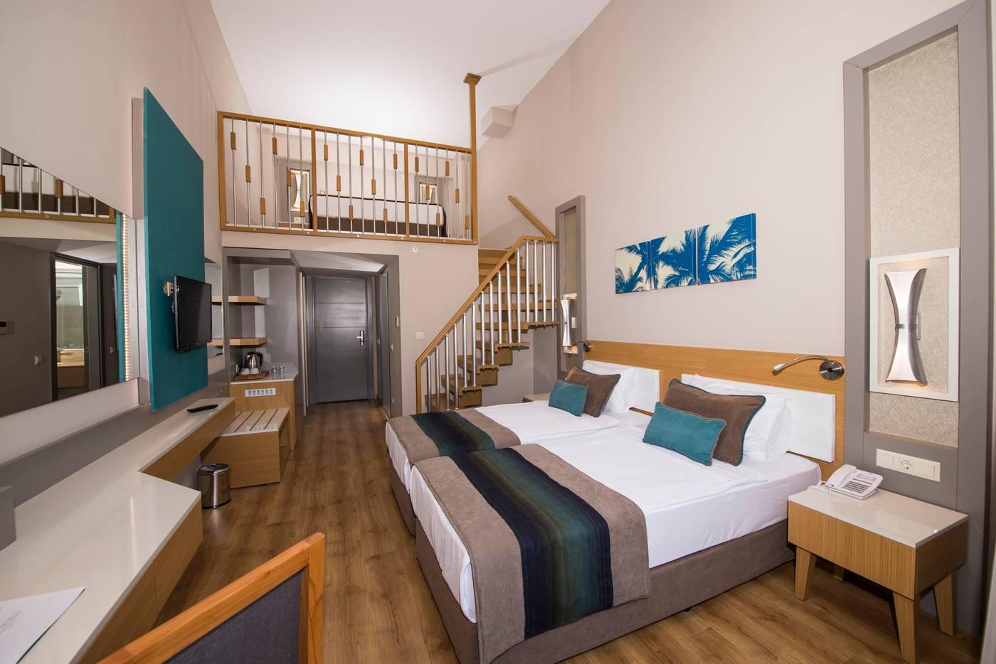 Palm World Resort & Spa