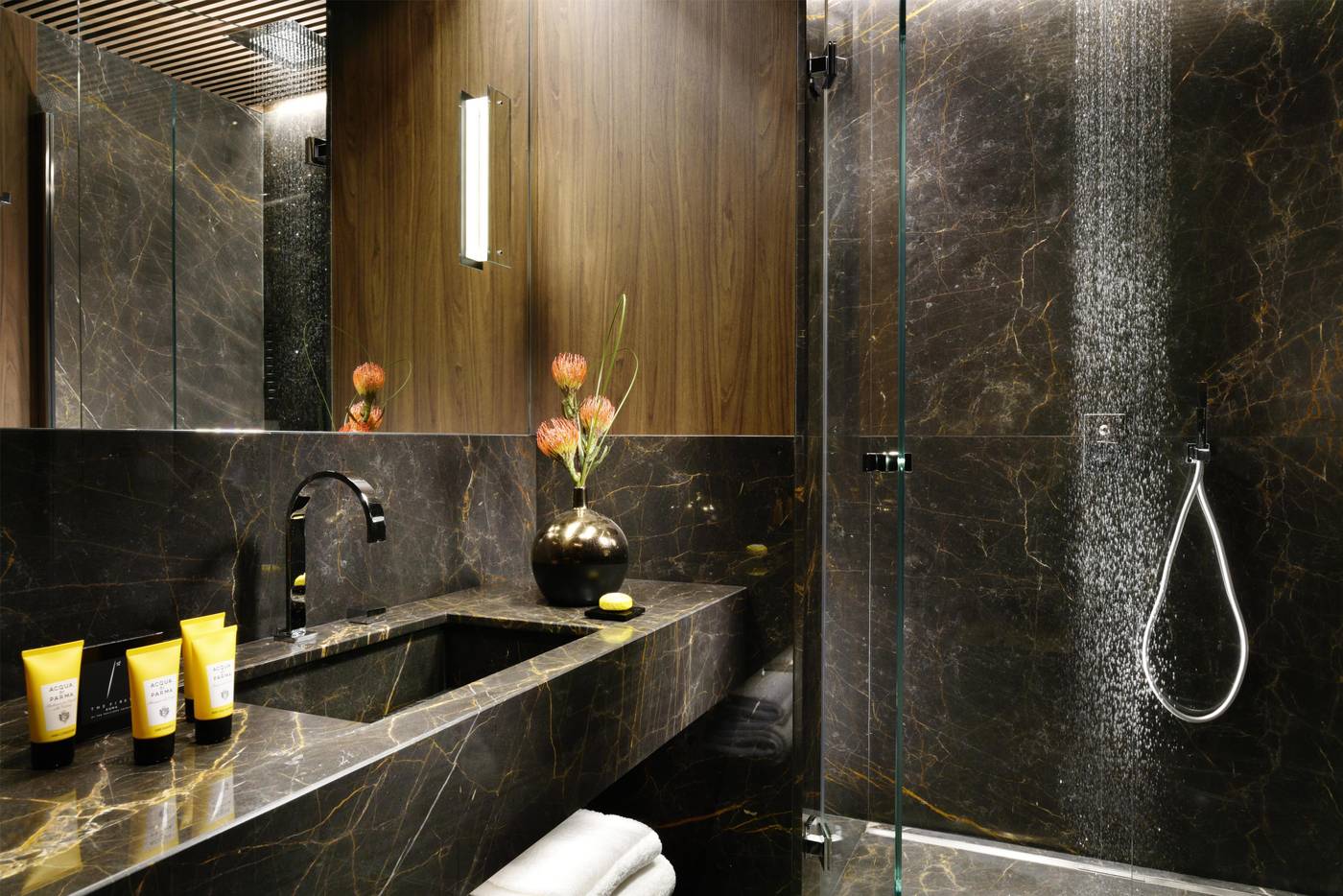 The-First-Dolce-Room-35