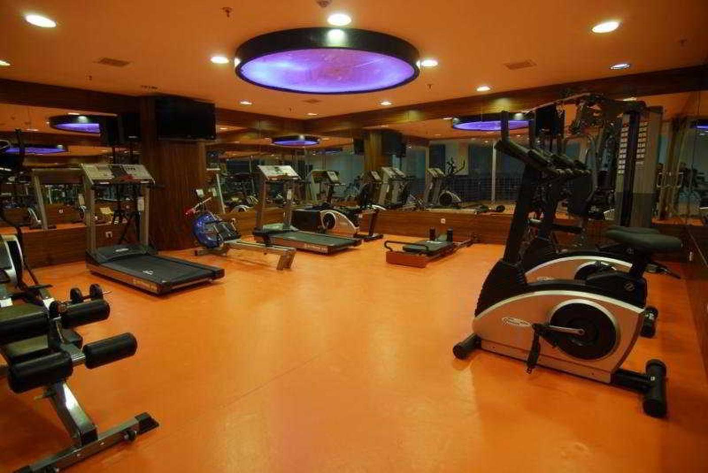 Grand-Belish-Sports-and-Entertainment-20