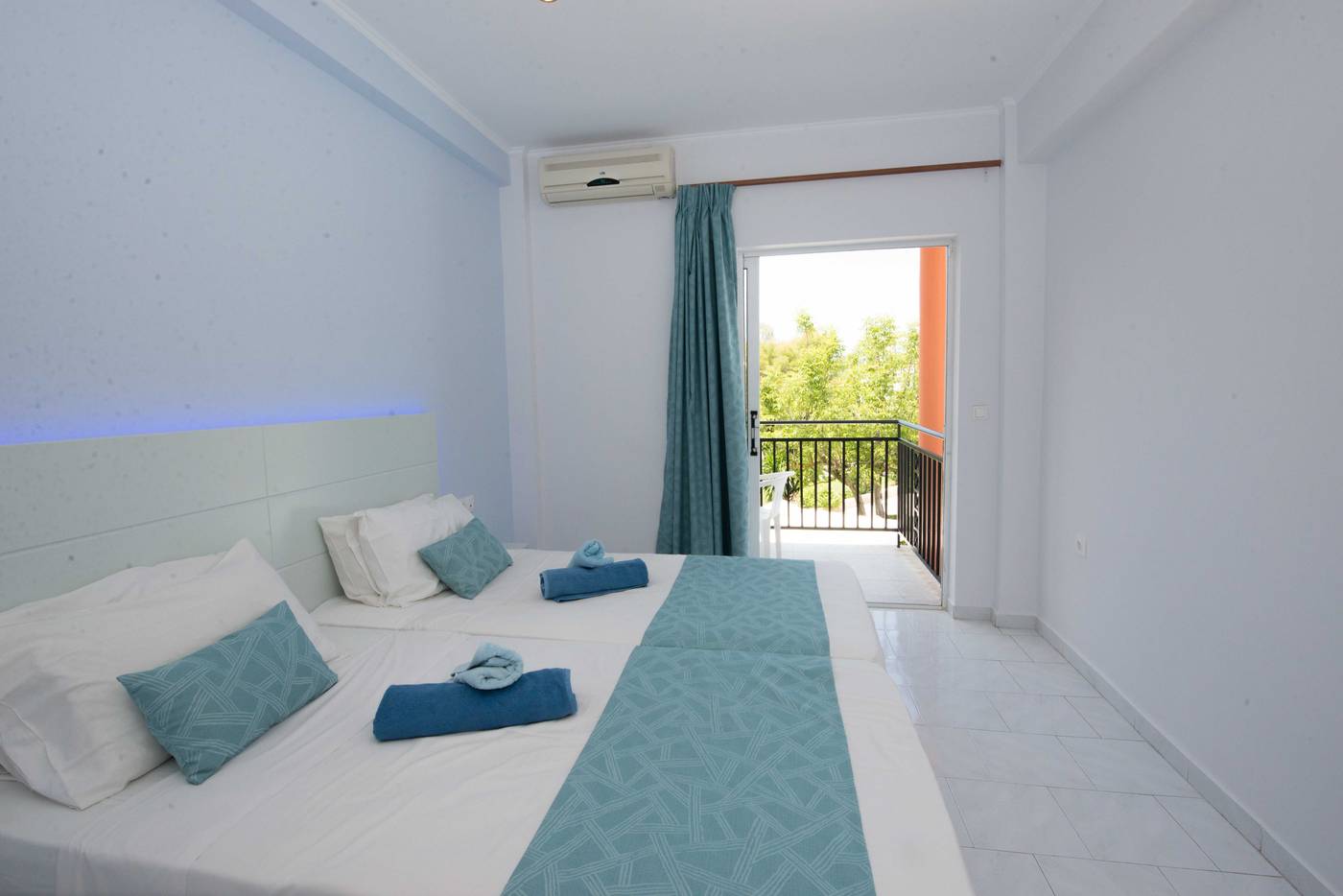 Silver-Beach-Hotel-and-Annexe-Apartments---Adults-Only-Room-20