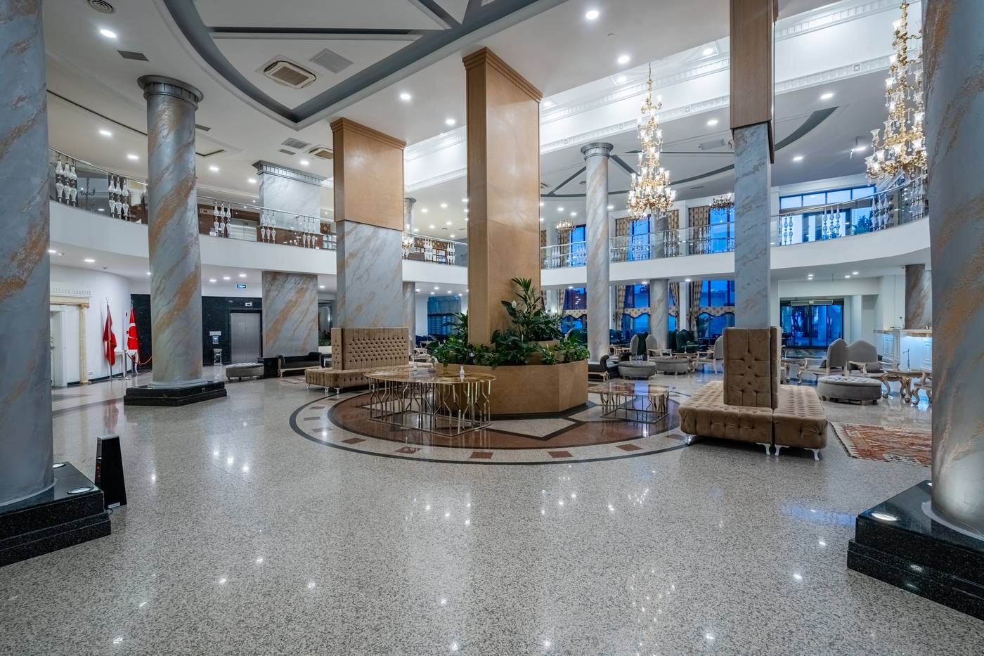 Sunrise Queen Luxury Resort & Spa