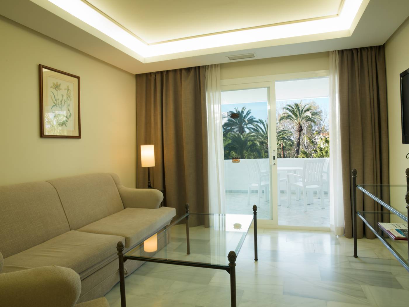 Monarque-Sultan-Room-17