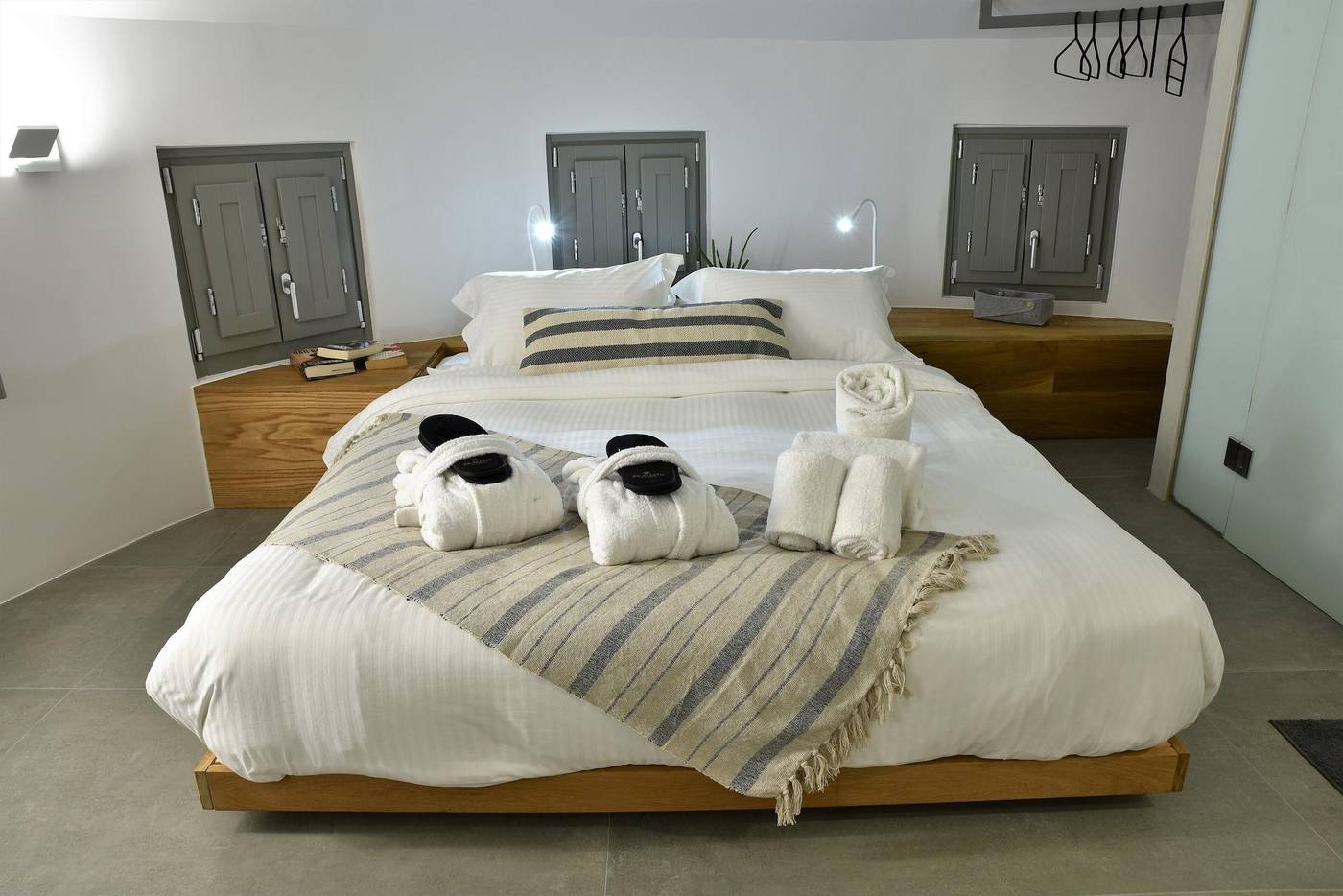 Horizon-Mills-Villas---Suites-Room-26