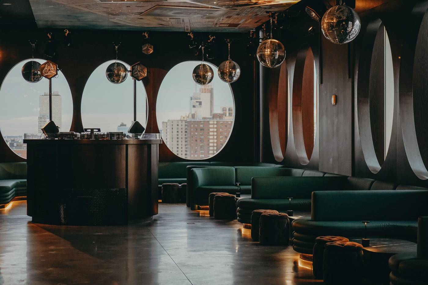 Hotel-Indigo-Lower-East-Side-New-York-Lobby-20