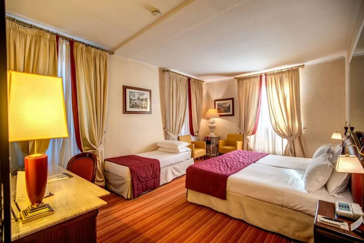 Colonna-Palace-Room-22