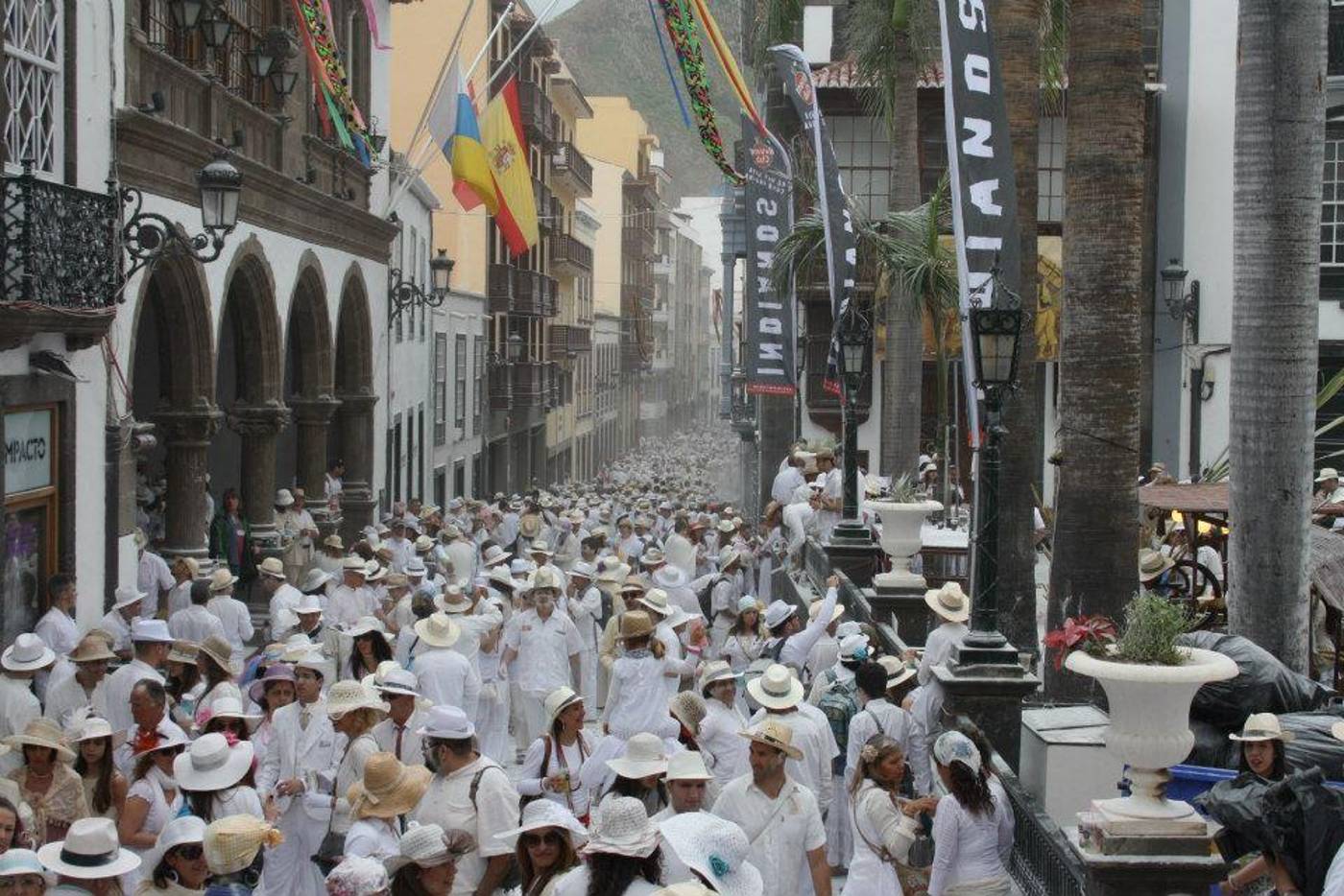 Galeon-Hotel-Sports-and-Entertainment-9