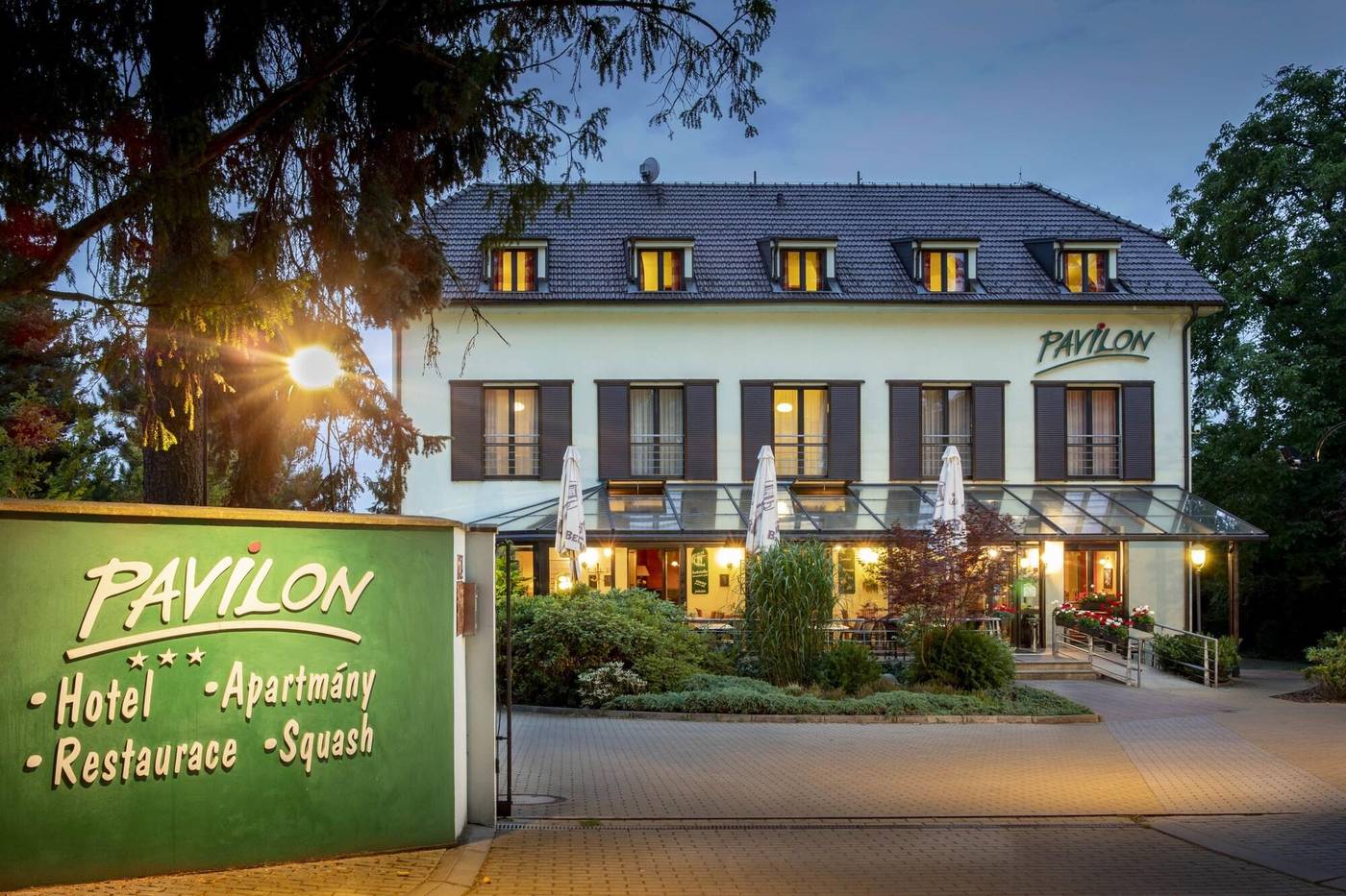 Hotel Pavilon-Czech Republic-RICANY-General view-8