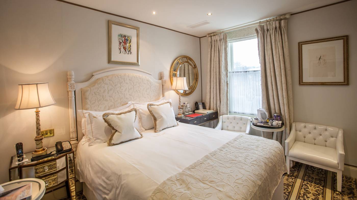 The Old Government House Hotel & Spa-United Kingdom-GUERNSEY-Room-3