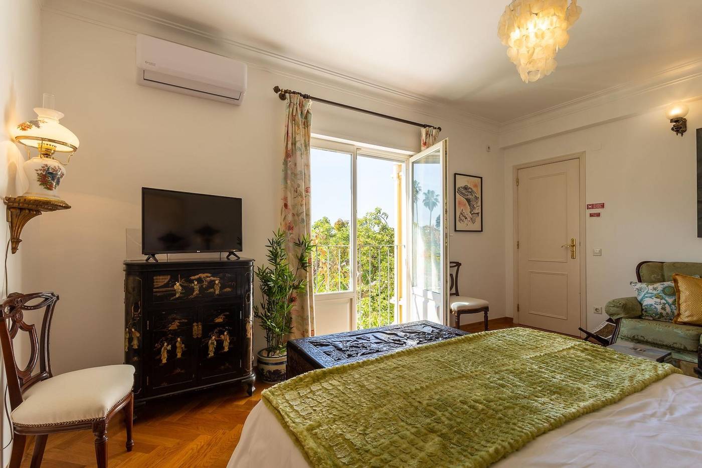 Geronimo-Guest-House-Bel-m-Room-11