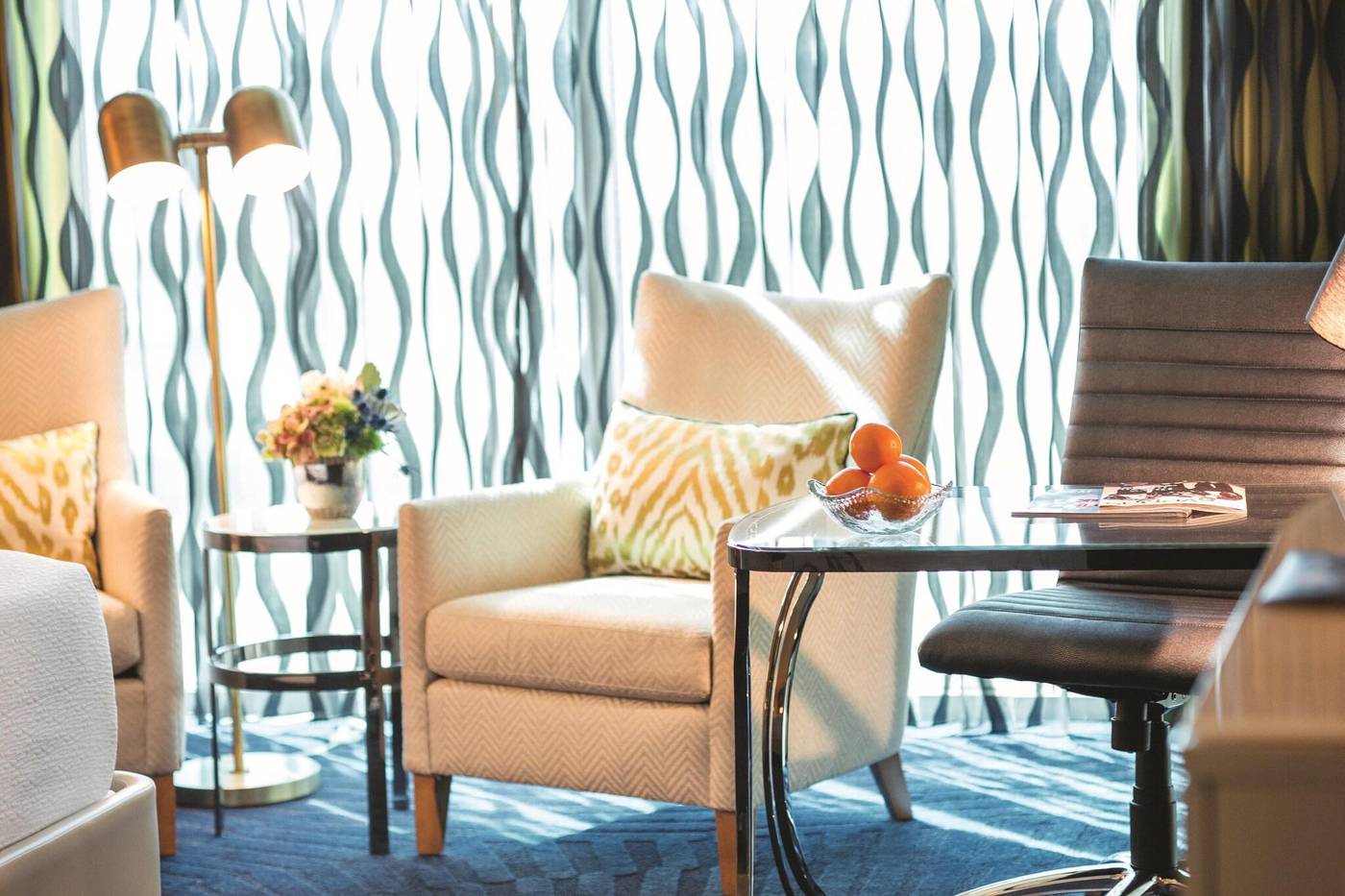 Mandalay-Bay-Hotel---Casino-Room-13