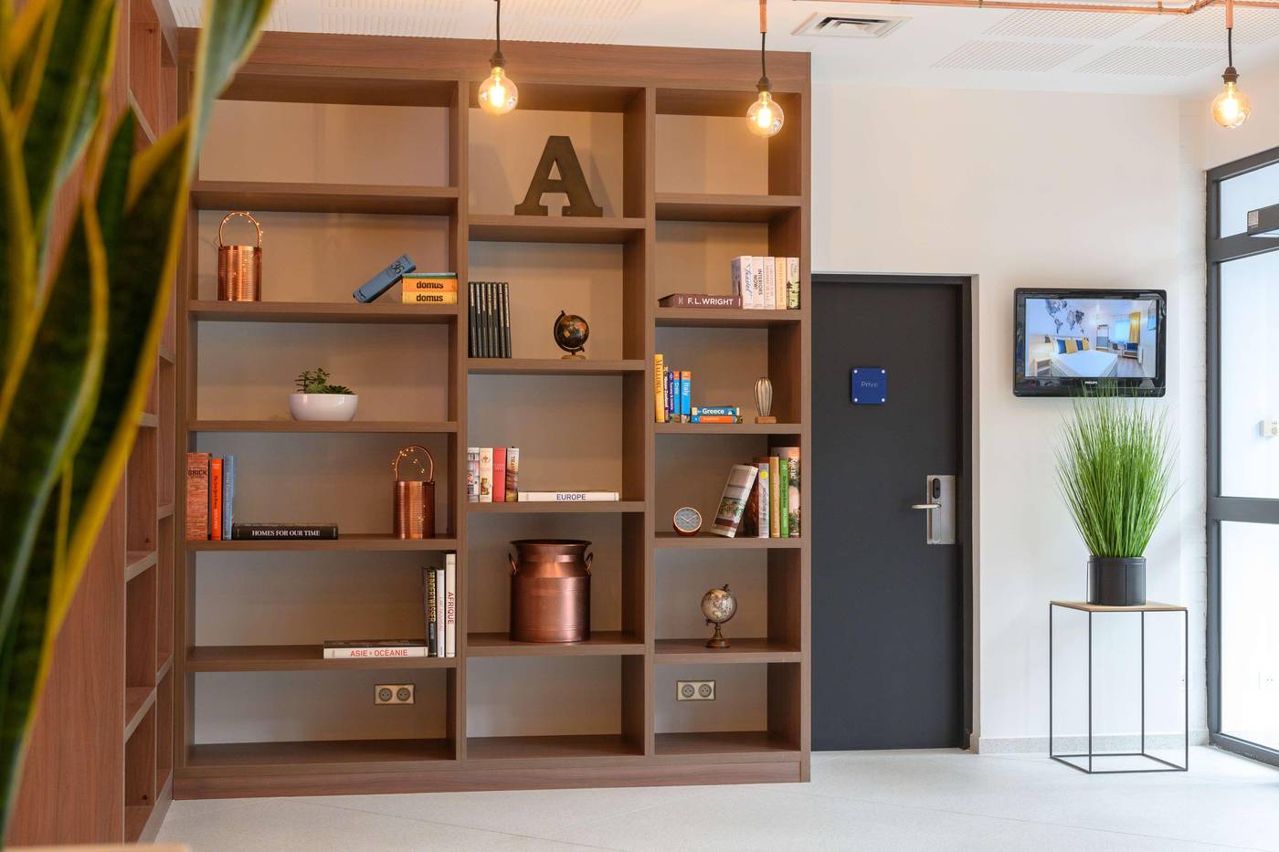 Tulip Inn Antwerpen-Belgium-ANTWERP/BERCHEM-Lobby-8