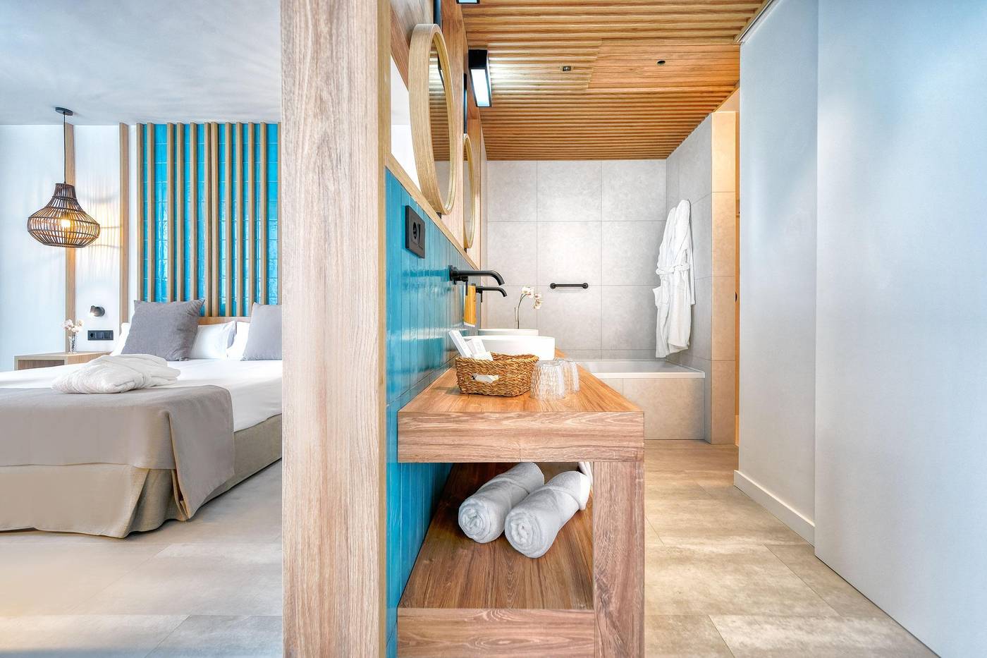 Hovima-Suites-Costa-Adeje-Room-43