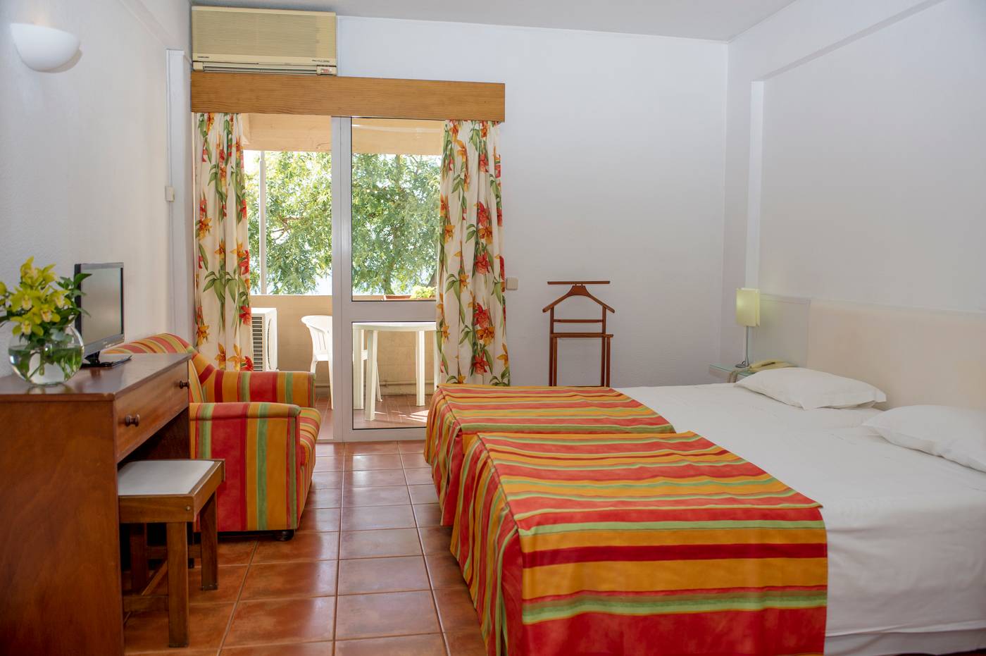 Dorisol-Florasol-Room-25